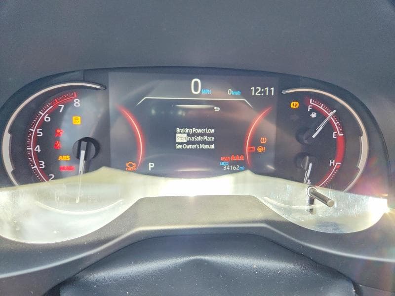 2023 TOYOTA RAV4 LE 9