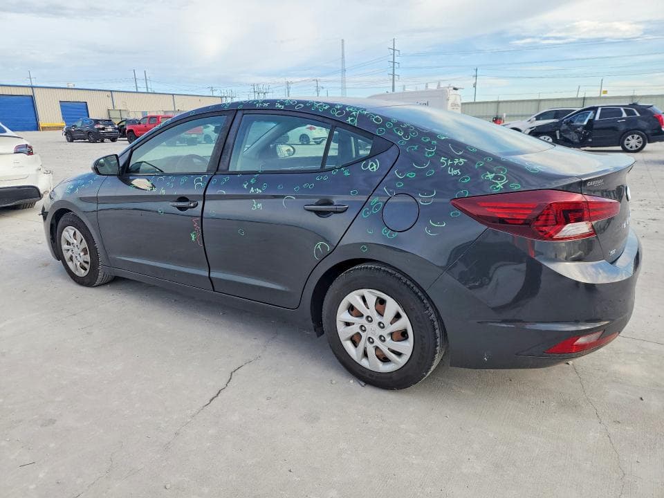 2020 HYUNDAI ELANTRA SE 2