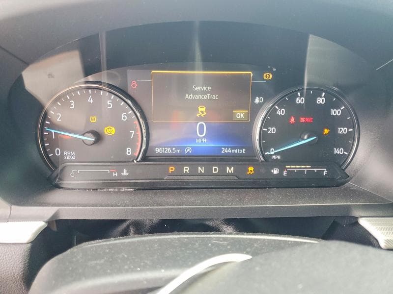 2020 FORD EXPLORER XLT 9