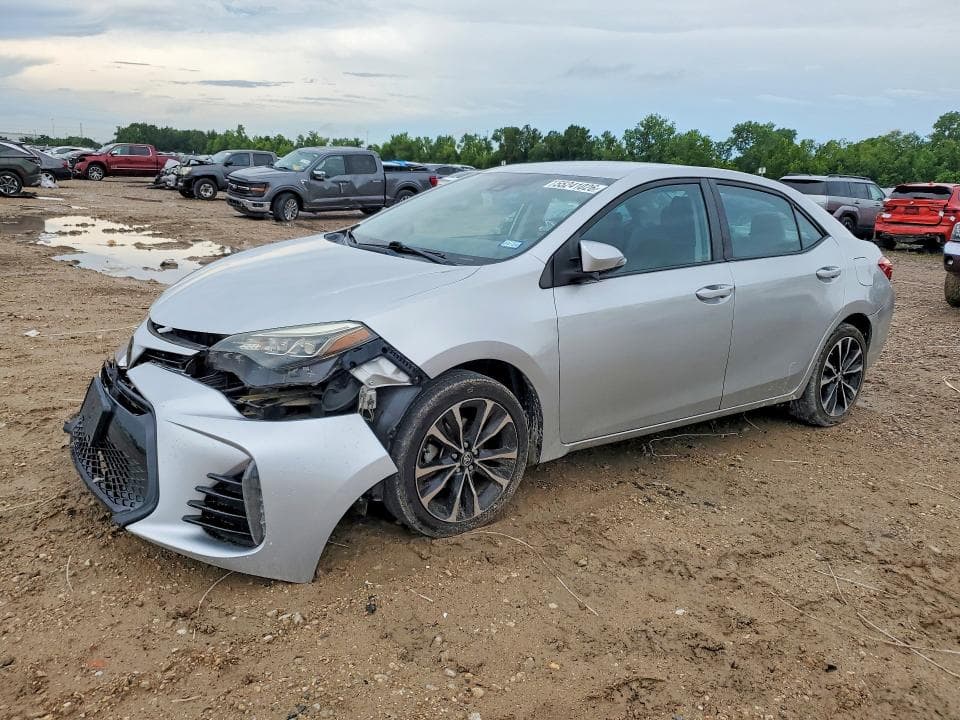 2017 TOYOTA COROLLA SE 1