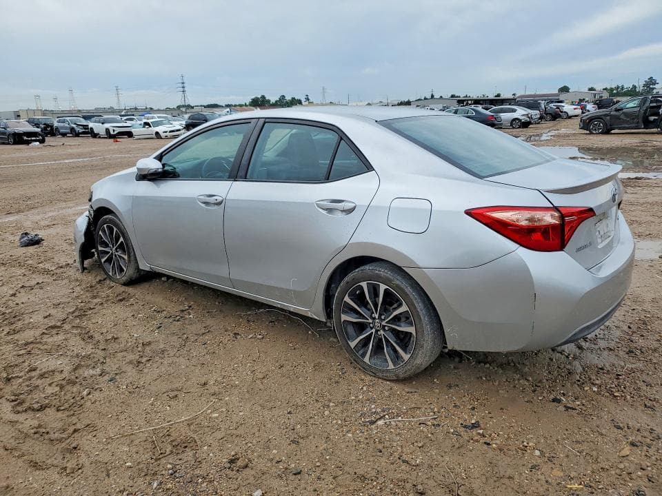 2017 TOYOTA COROLLA SE 2