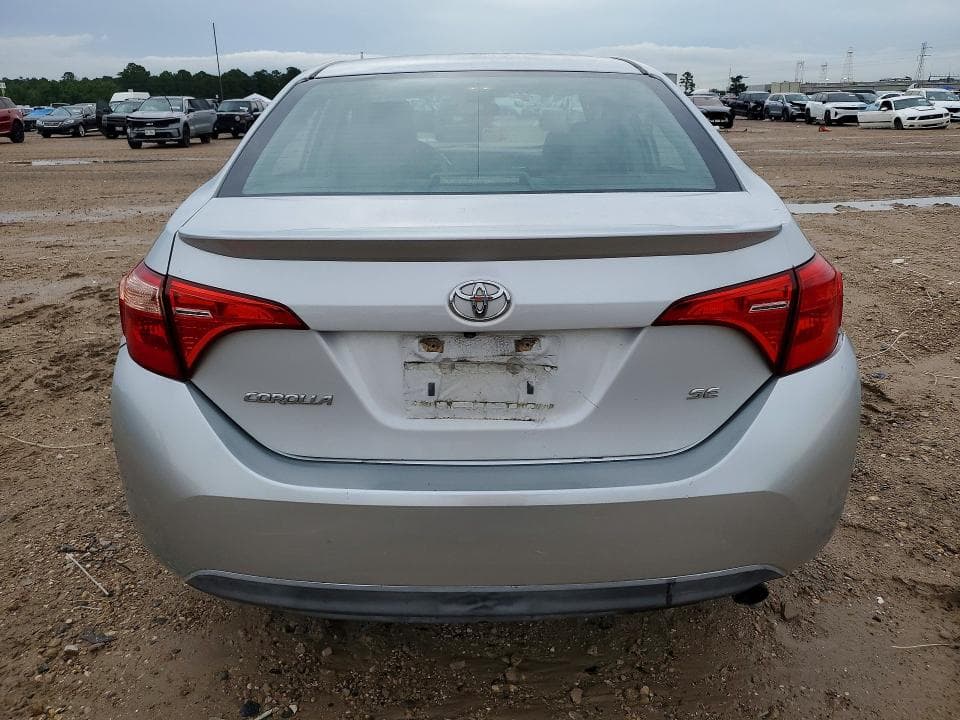2017 TOYOTA COROLLA SE 6