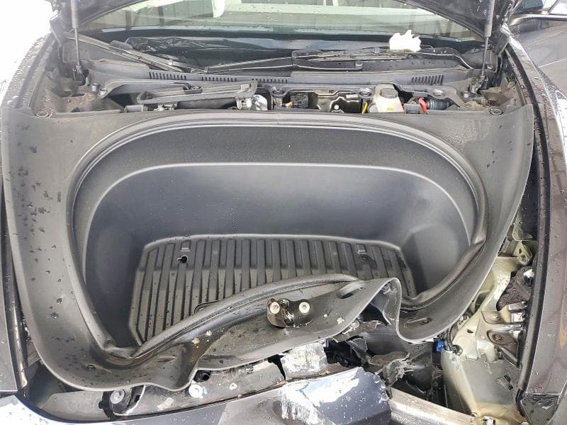 2025 TESLA MODEL 3 11