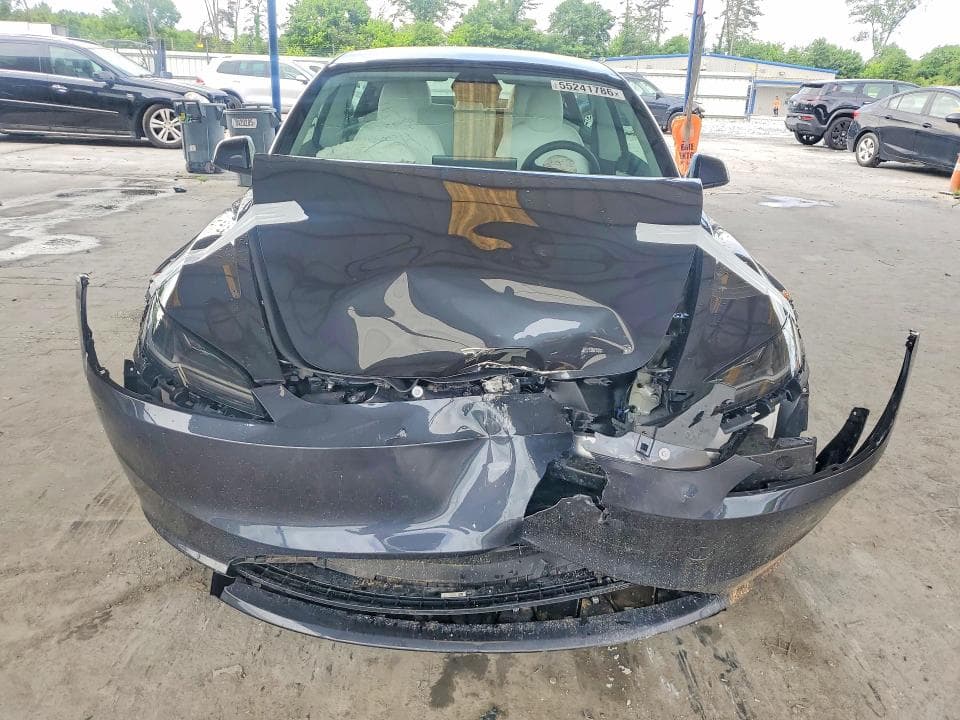 2025 TESLA MODEL 3 5