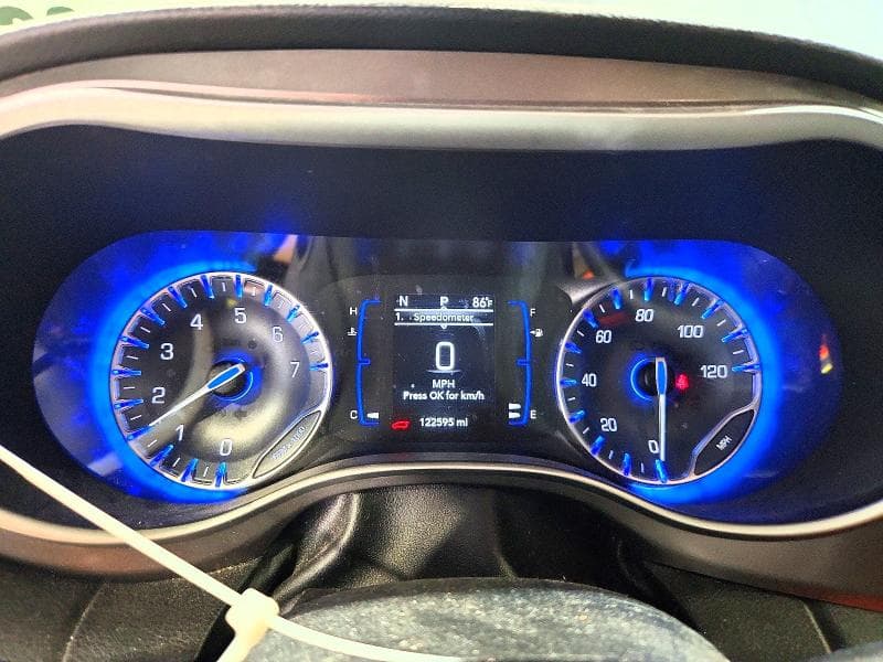 2020 CHRYSLER PACIFICA 9