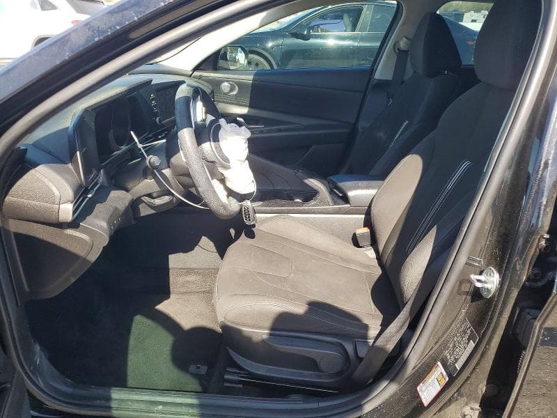 2023 HYUNDAI ELANTRA SEL 7