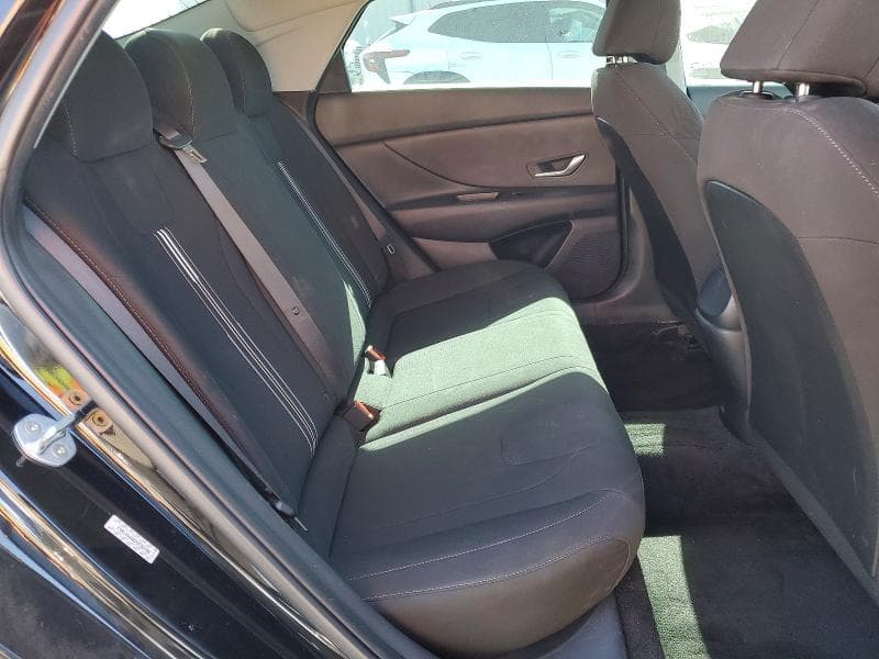2023 HYUNDAI ELANTRA SEL 10