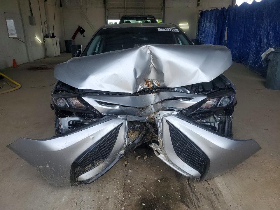 2023 TOYOTA CAMRY SE SE 5