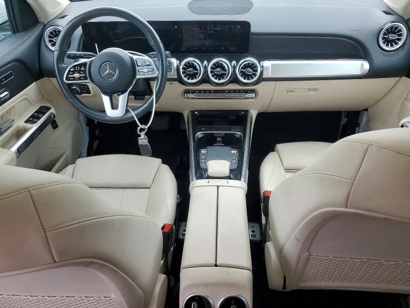2022 MERCEDES-BENZ GLB 250 4MATIC 8