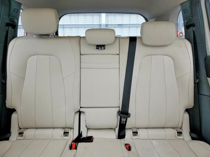 2022 MERCEDES-BENZ GLB 250 4MATIC 10