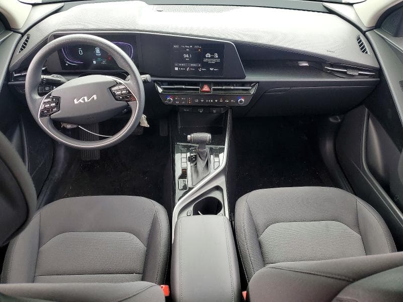 2026 KIA NIRO LX 8