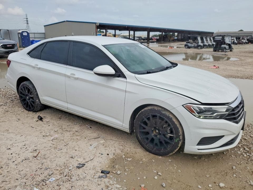 2019 VOLKSWAGEN JETTA S 4