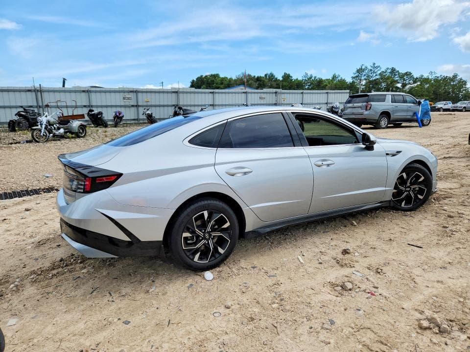 2024 HYUNDAI SONATA SEL 3