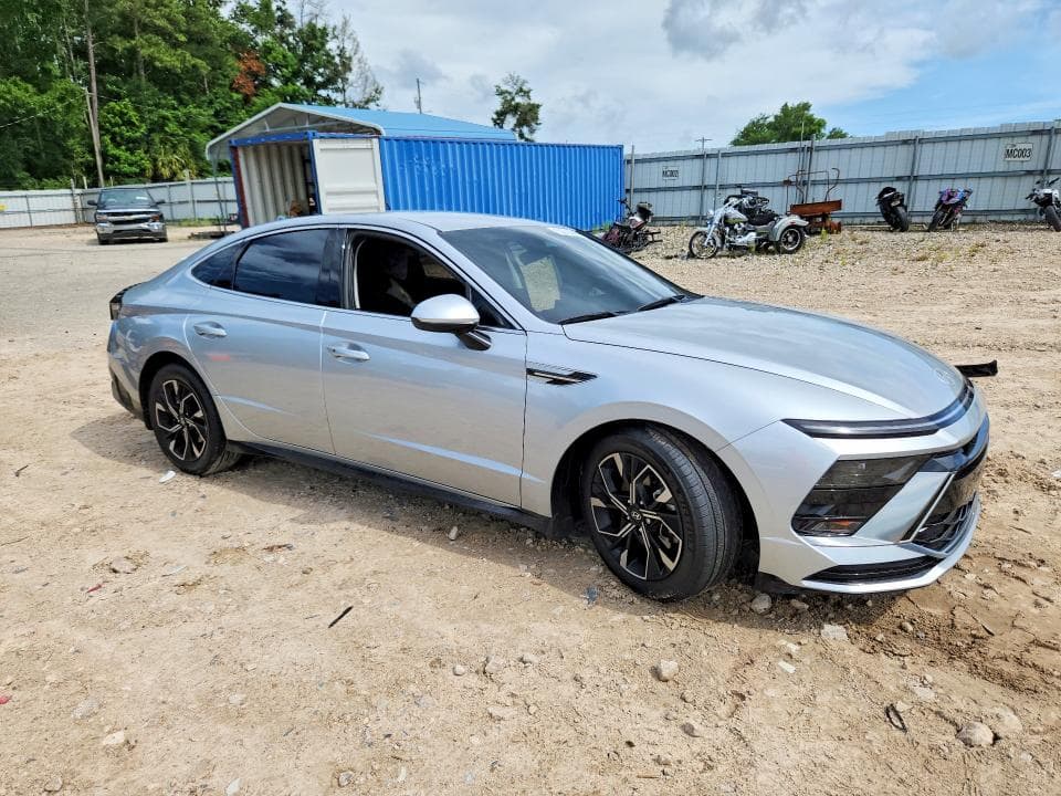 2024 HYUNDAI SONATA SEL 4