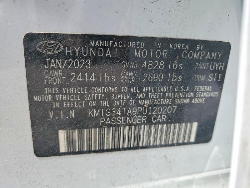 2023 GENESIS G70 2.0T 12