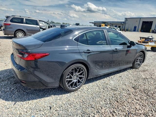 2025 TOYOTA CAMRY XLE XLE 3