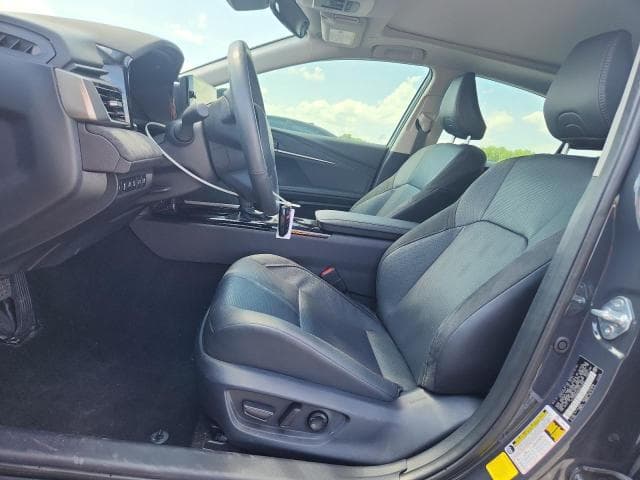 2025 TOYOTA CAMRY XLE XLE 7