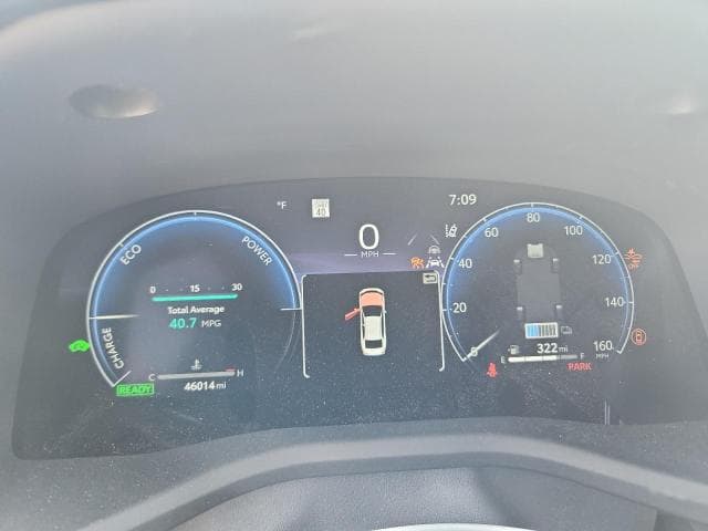 2025 TOYOTA CAMRY XLE XLE 9