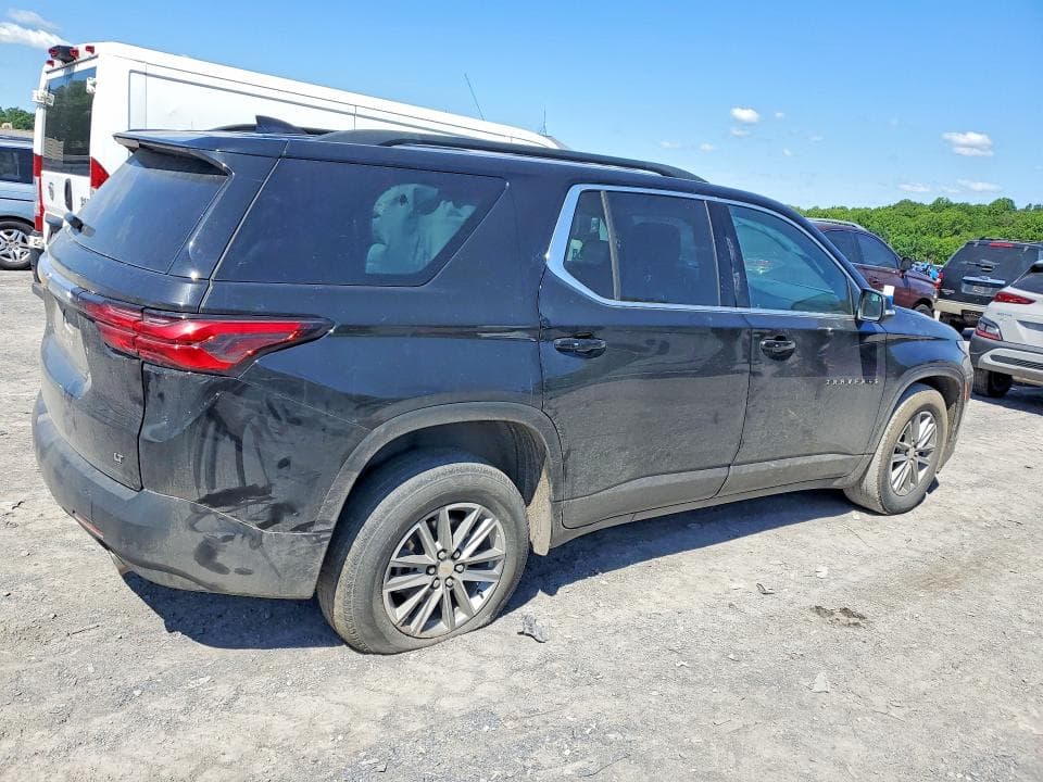 2023 CHEVROLET TRAVERSE LT 3