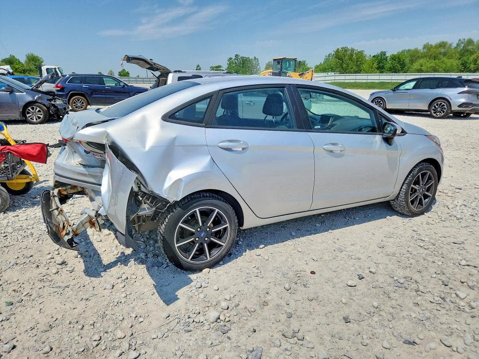 2017 FORD FIESTA SE 3