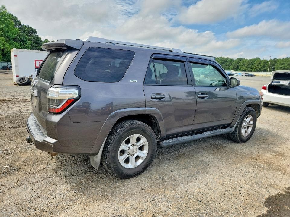 2016 TOYOTA 4RUNNER SR5 3