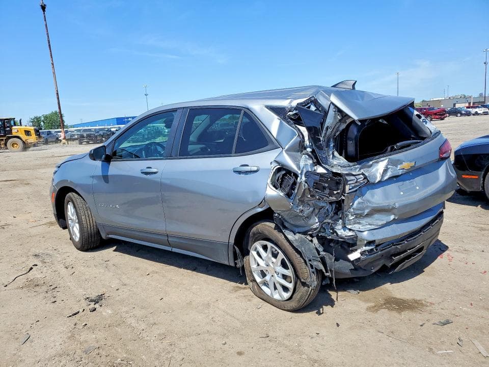 2024 CHEVROLET EQUINOX LS 2