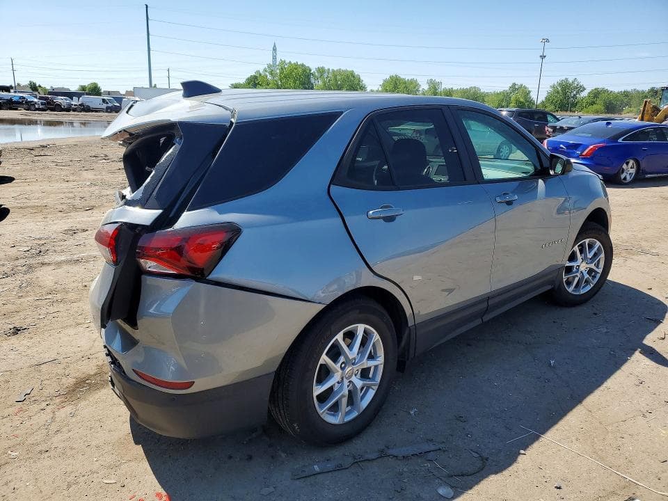 2024 CHEVROLET EQUINOX LS 3