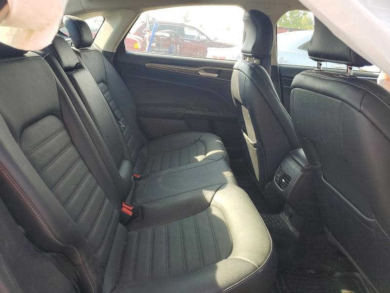 2018 FORD FUSION SE 10