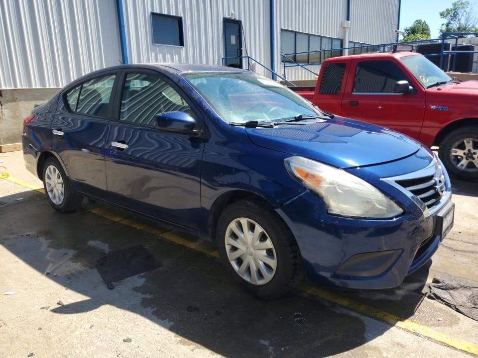 2018 NISSAN VERSA SV SV 4