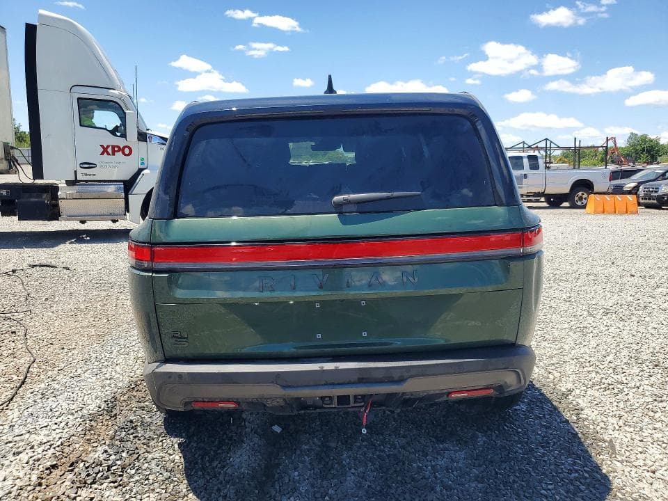 2025 RIVIAN R1S ADVENTURE 7