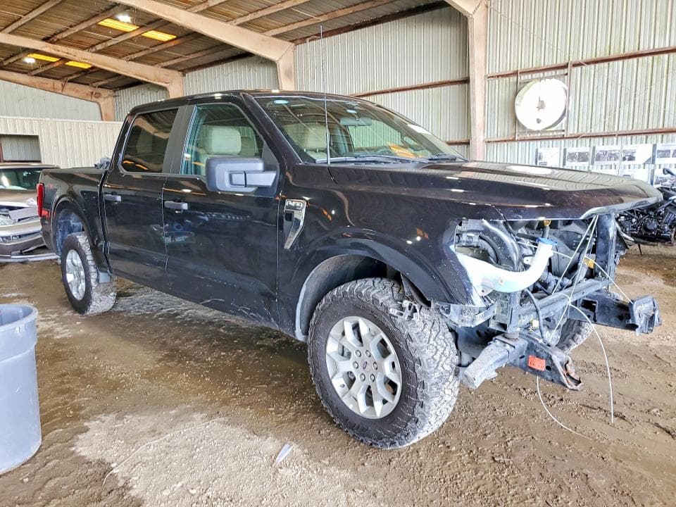 2023 FORD F150 SUPERCREW 4