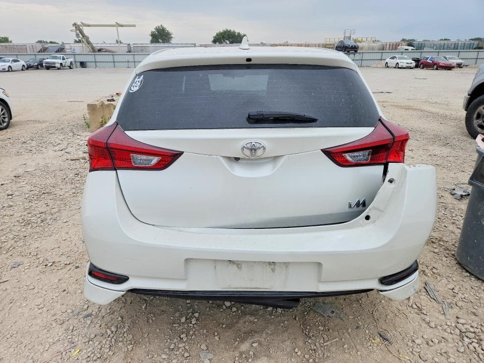 2018 TOYOTA COROLLA IM BASE BASE 6