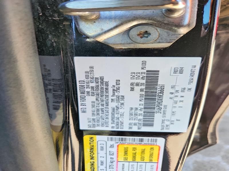 2017 FORD FUSION SE 12