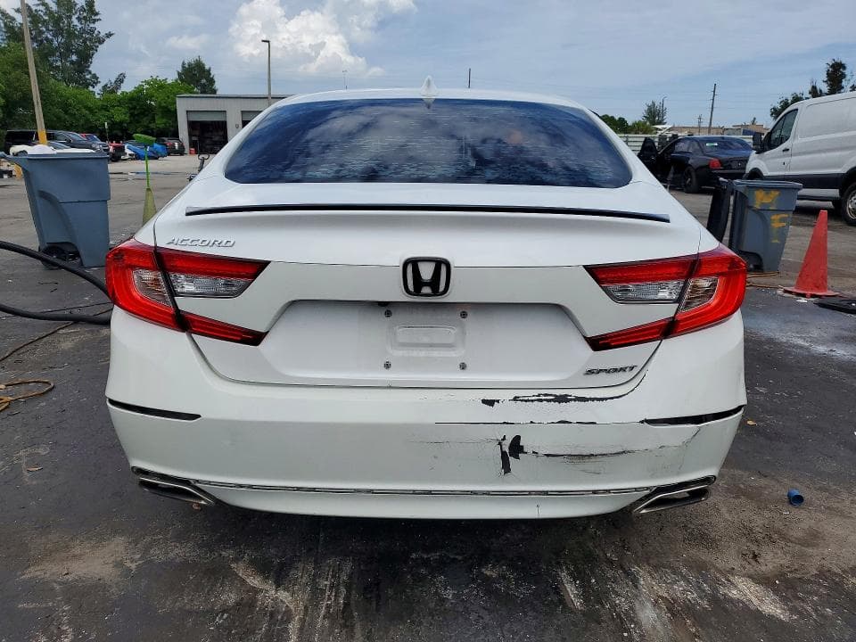 2018 HONDA ACCORD SPORT 6