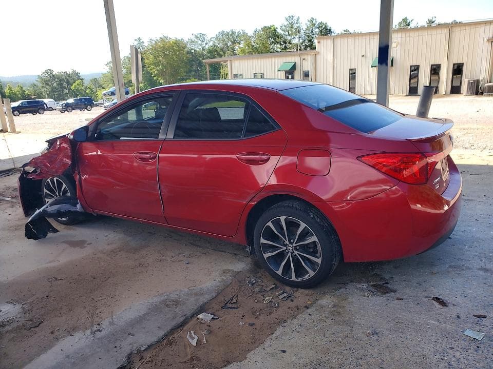 2018 TOYOTA COROLLA SE 2