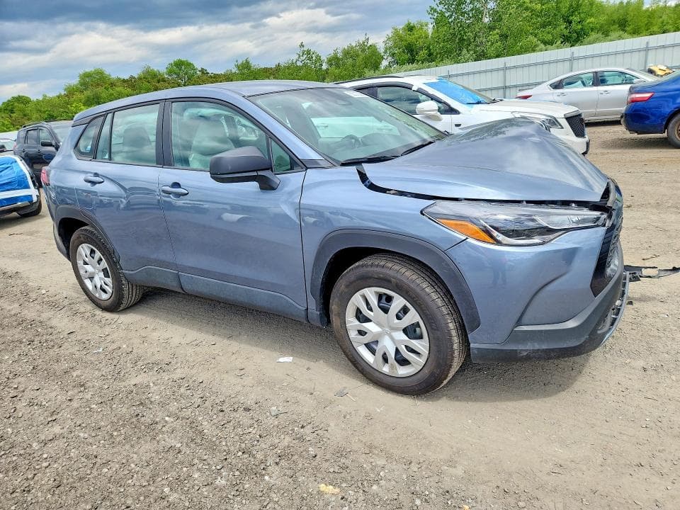2025 TOYOTA COROLLA CROSS L 4
