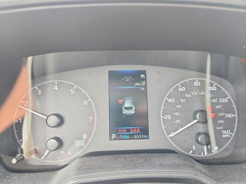 2025 TOYOTA COROLLA CROSS L 9