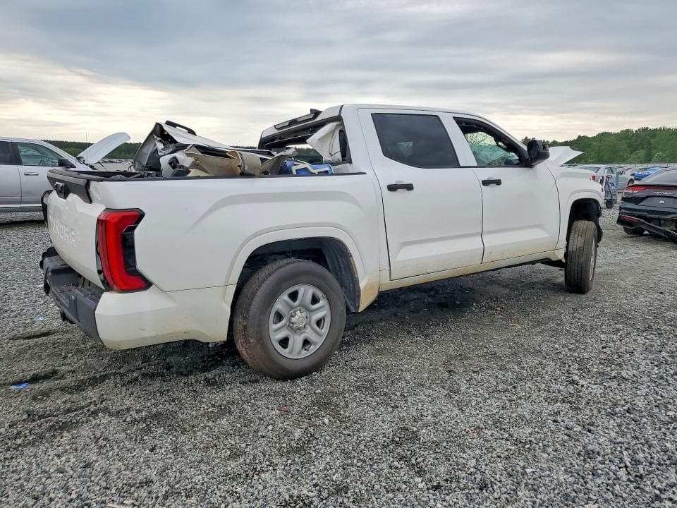 2025 TOYOTA TUNDRA SR SR 3