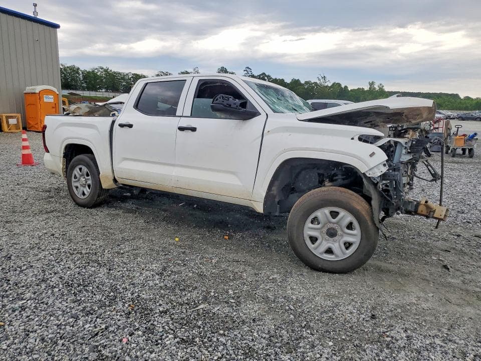 2025 TOYOTA TUNDRA SR SR 4