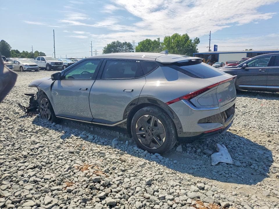 2025 KIA EV6 WIND 2