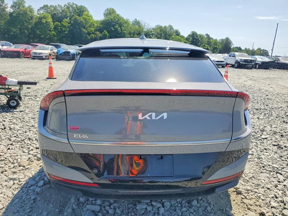 2025 KIA EV6 WIND 6
