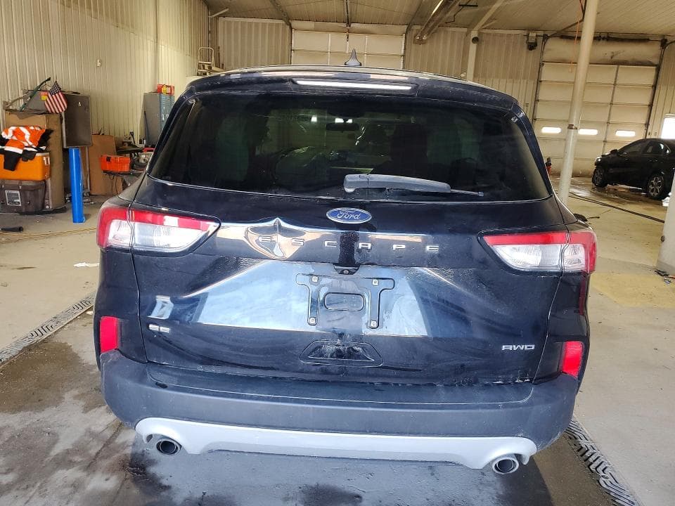 2021 FORD ESCAPE SE 6
