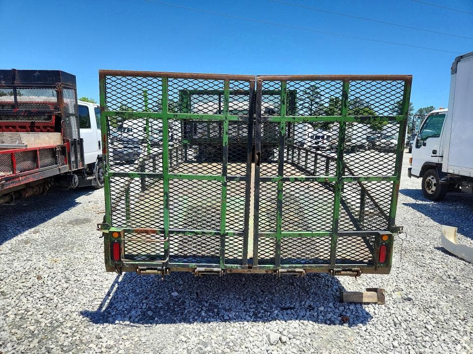 2017 ISUZU NPR HD 6