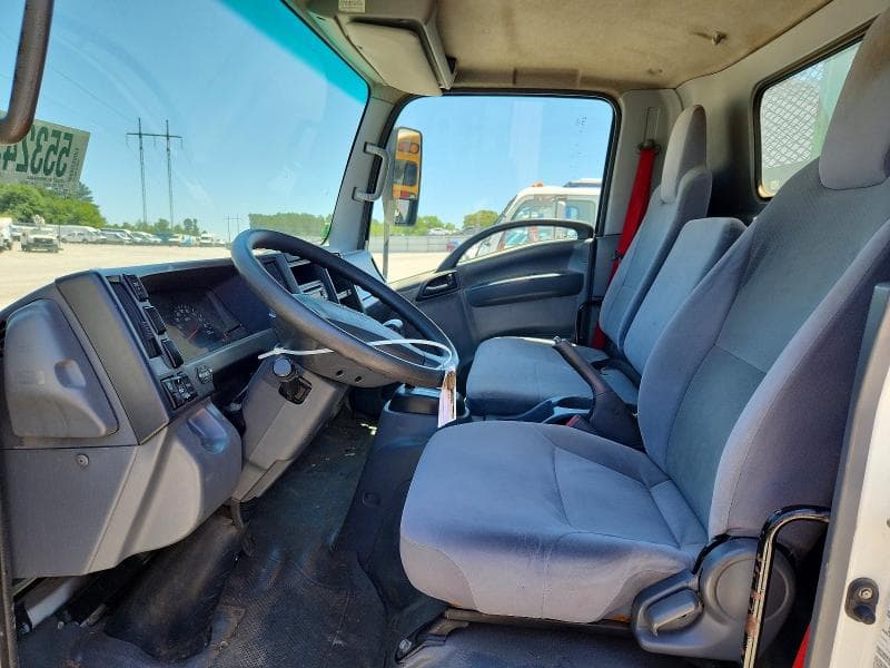 2017 ISUZU NPR HD 7