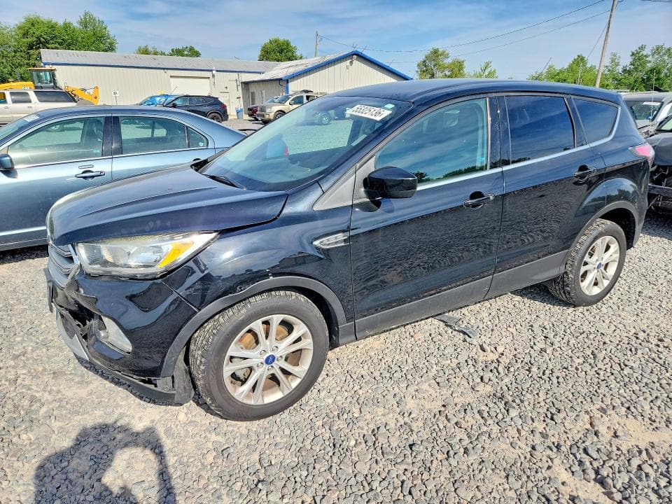 2017 FORD ESCAPE SE - 1