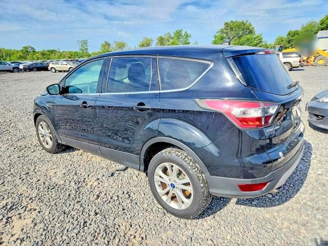 2017 FORD ESCAPE SE 2