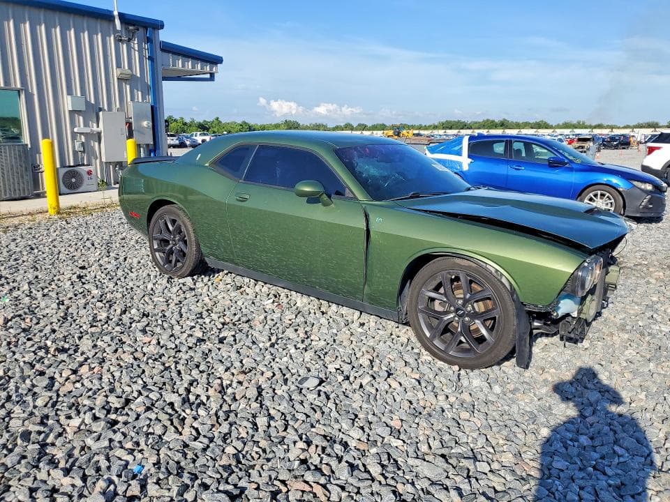 2019 DODGE CHALLENGER GT 4