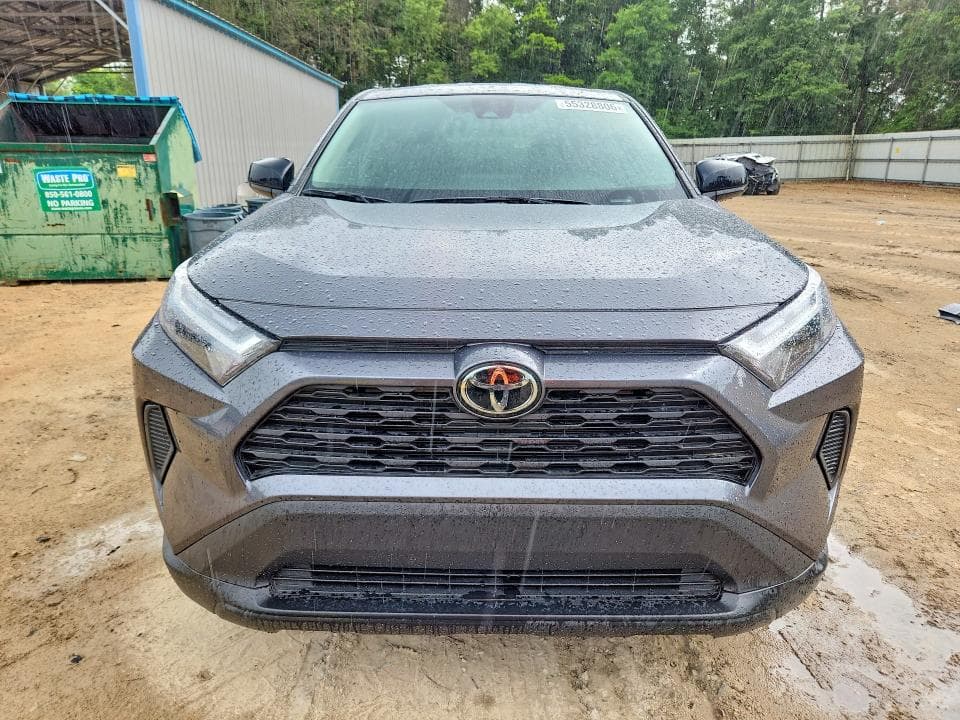 2025 TOYOTA RAV4 LE 5