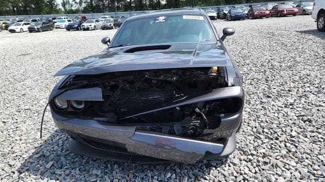 2016 DODGE CHALLENGER R 13
