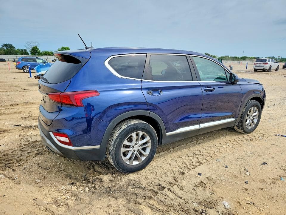 2019 HYUNDAI SANTA FE SE SE 4
